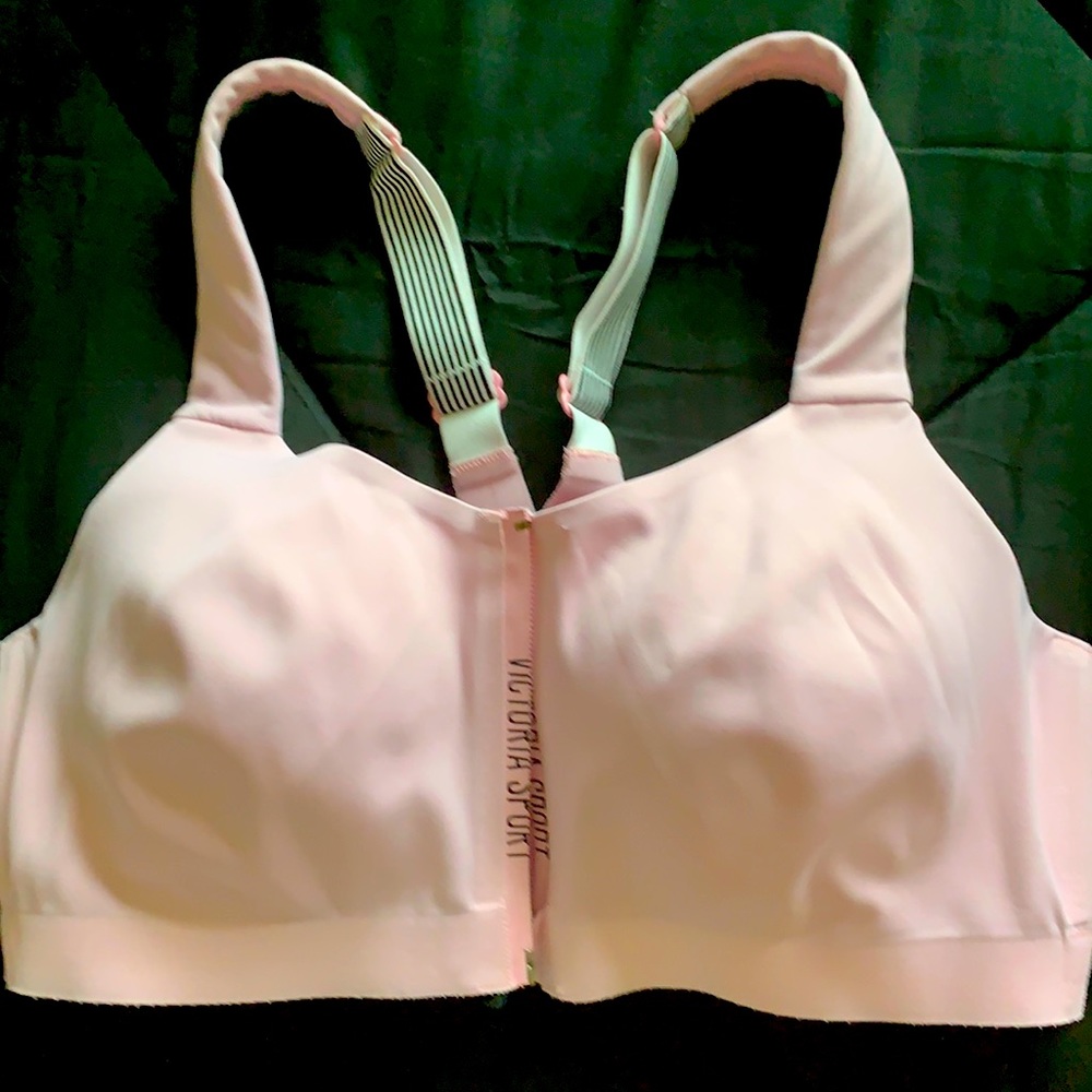Victoria’s Secret high impact sports bra